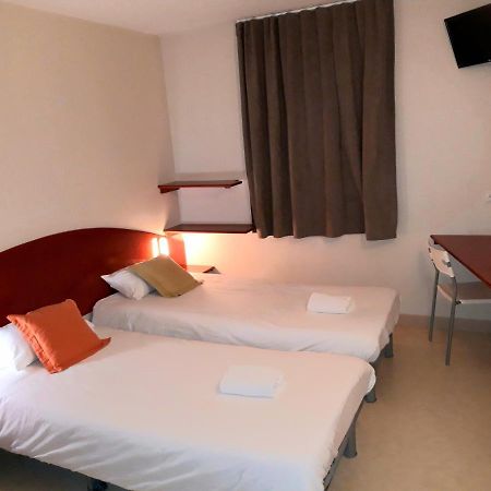 Hotel & Residence Site Du Futuroscope Jaunay-Clan Екстериор снимка