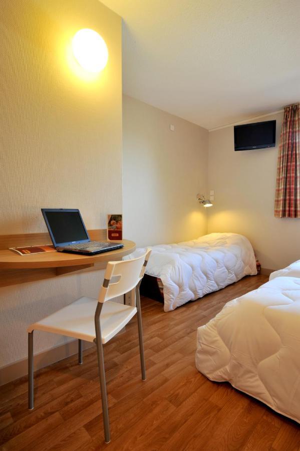 Hotel & Residence Site Du Futuroscope Jaunay-Clan Екстериор снимка